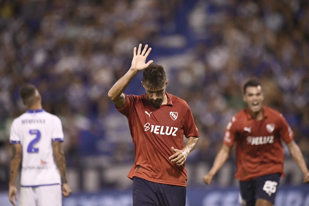 Independiente Triunfa en la Visita a Vélez Sigue la Cobertura en Vivo