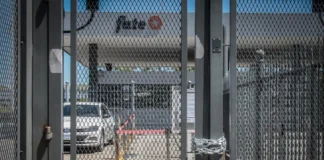 Cerró FATE y expuso la crisis industrial: 925 despidos y una señal de alarma para el modelo Milei