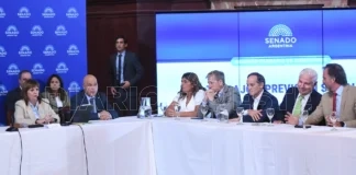 Con la cancha embarrada y sin debate, el Gobierno se prepara para sancionar la reforma laboral
