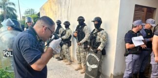 La Policía hizo cesar un violento enfrentamiento entre dos familias en el barrio Antenor Gauna