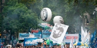 Los gremios redoblan la apuesta contra la reforma