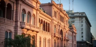 El Gobierno dice que hará “con Irán todo lo que se tenga que hacer”