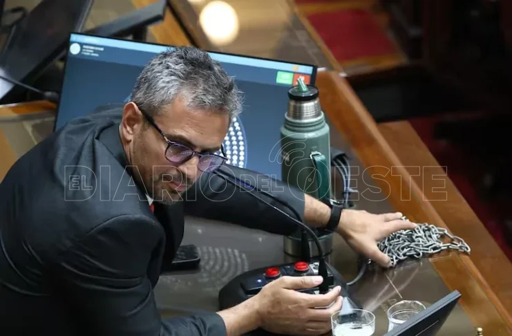 La Casa Rosada le prohibió el acceso a periodistas acreditados de medios que publicaron notas de la campaña de espionaje ruso contra Milei