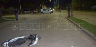 Terminó en el hospital tras ser colisionado por otro motociclista, que se dio a la fuga