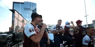 “Se equivocaron”: la picante frase de “Dibu” Martínez en los festejos del Aston Villa por la Europa League