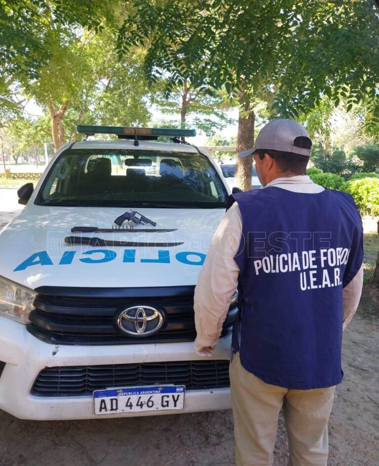 Dos sujetos amenazaron de muerte a otro y fueron detenidos por la Policía