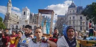 Ruegos por el trabajo que falta y para el que lo tiene, que el sueldo alcance