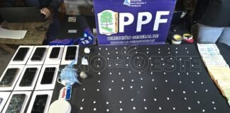 La policía detuvo a cuatro personas y anuló un centro de venta de estupefacientes en el barrio Urbanización España