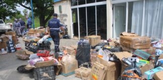 Controlaron dos tours de compras y secuestraron mercadería sin aval aduanero